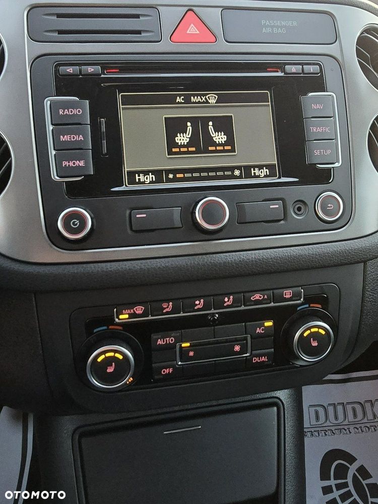 Volkswagen Tiguan - 25