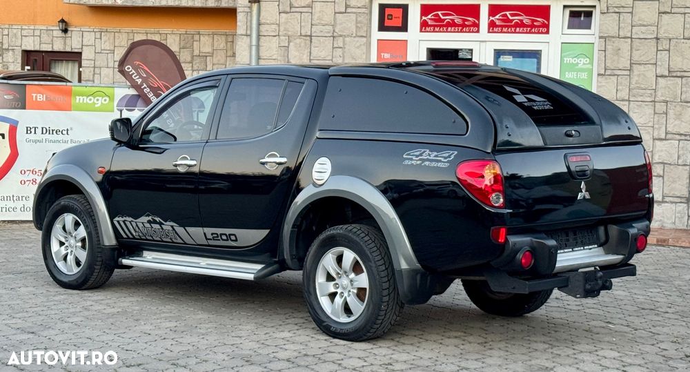 Mitsubishi L200 Pick Up 4x4 Intense Double Cab - 4