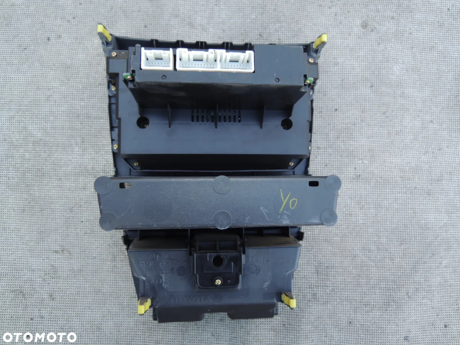 PANEL STEROWANIA KLIMATYZACJI - TOYOTA COROLLA E12 - 3