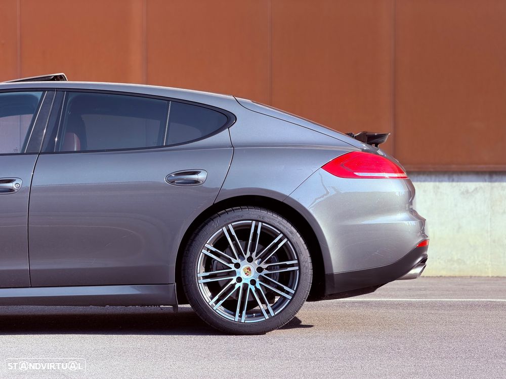 Porsche Panamera Edition - 6