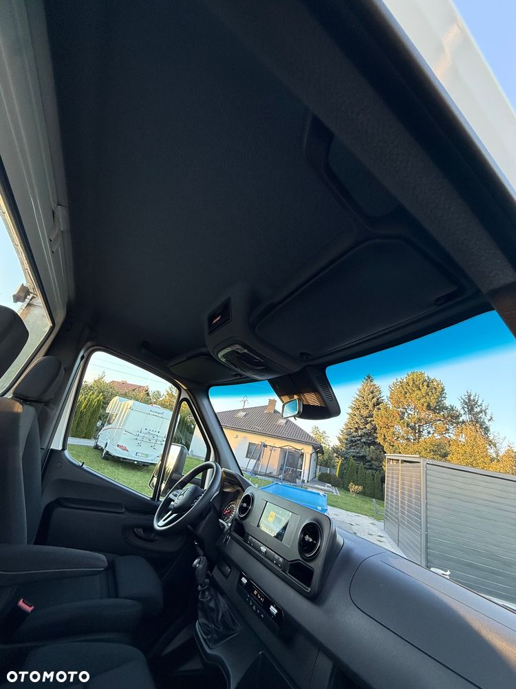 Mercedes-Benz SPRINTER 516CDI - 11