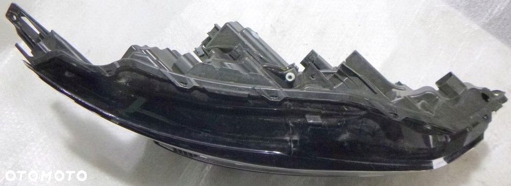 Nissan Qashqai Reflektor Prawy 100-8D02G - 5