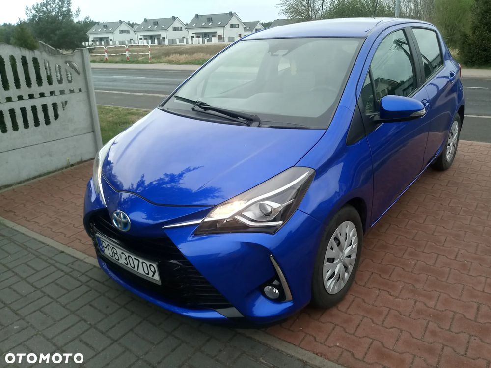 Toyota Yaris 1.5 Premium - 1