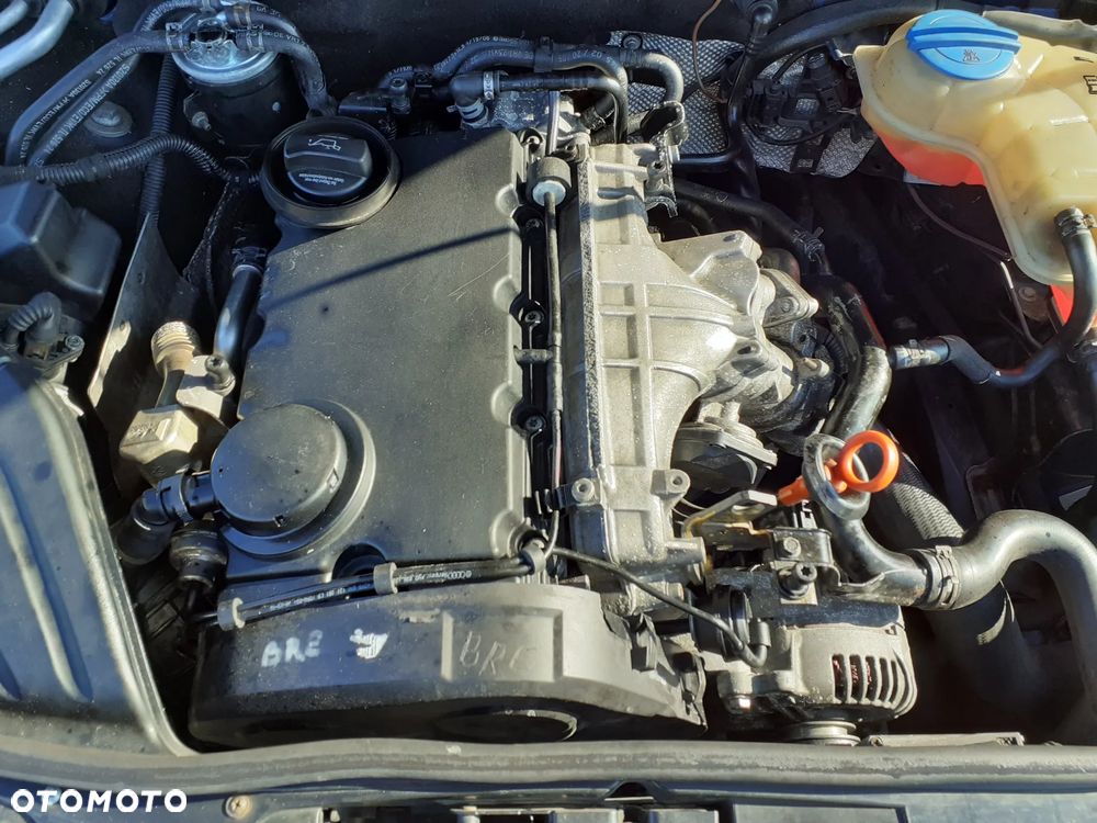12195 Głowica BRE Audi A4 B7 2.0 TDI - 1