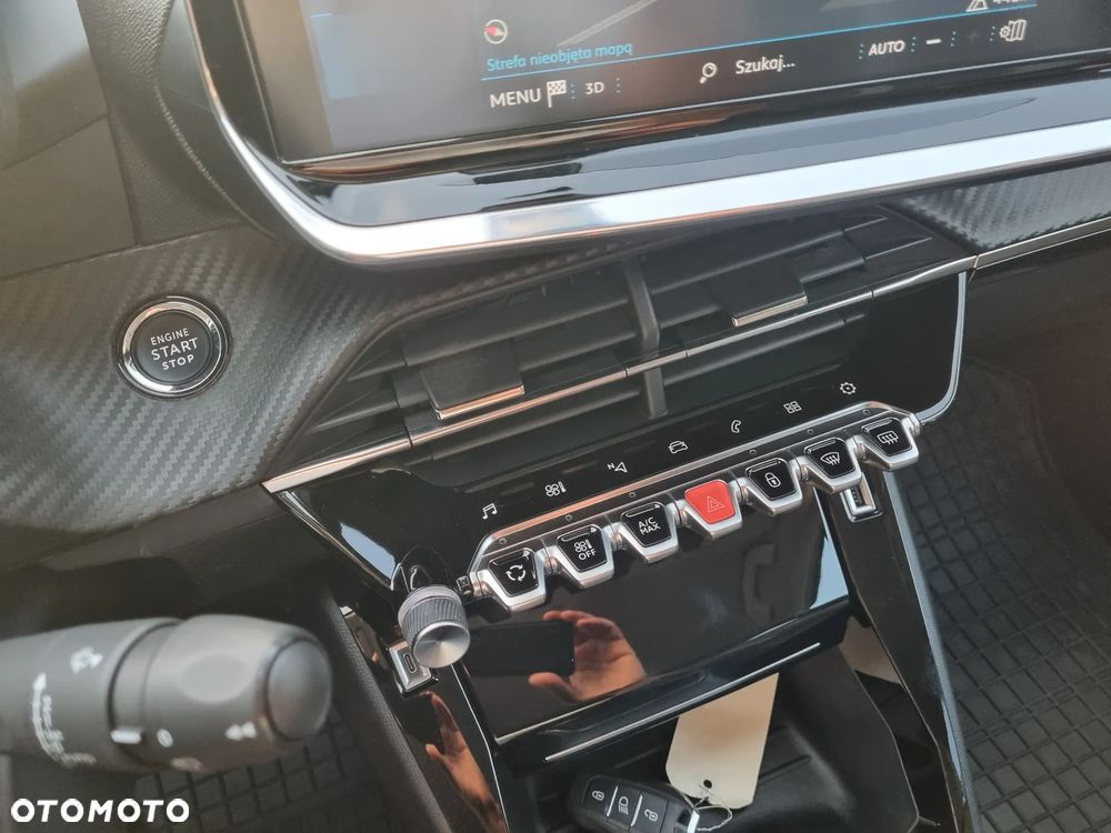 Peugeot 2008 PureTech 130 GPF Stop&Start Allure - 19