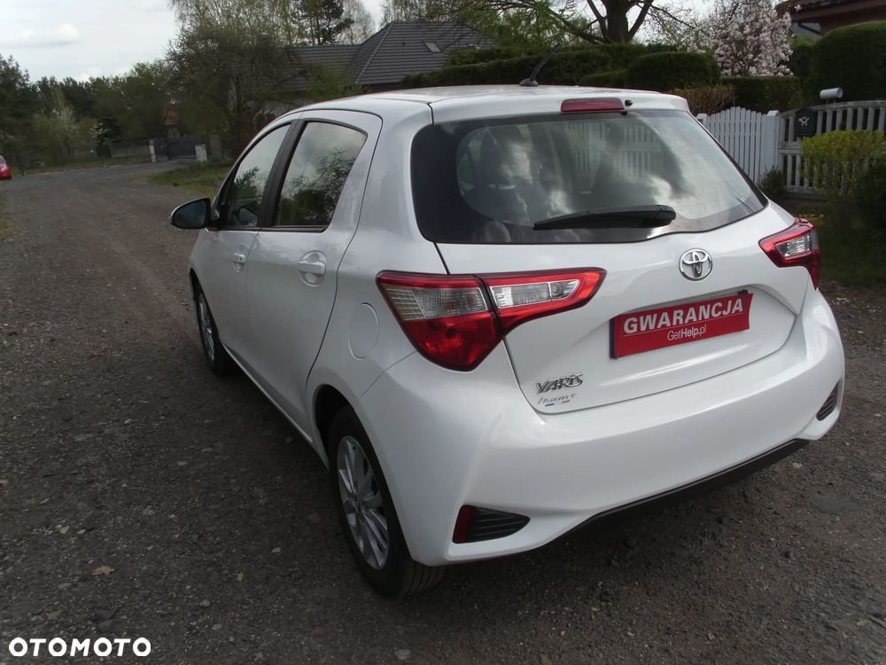 Toyota Yaris 1.5 Premium - 8