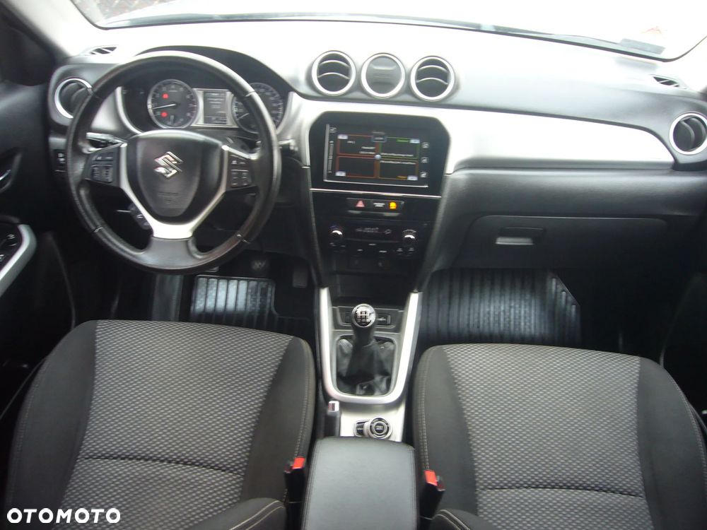 Suzuki Vitara 1.6 Premium 4WD - 15