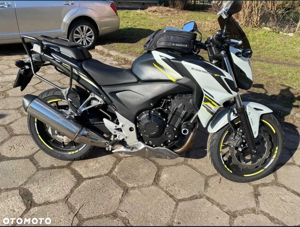 Honda CB - 1