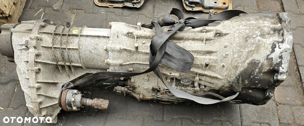 VW Pheaton Touareg I 3.0  TDI skrzynia biegów HXG 09D300038D reduktor skrzyni