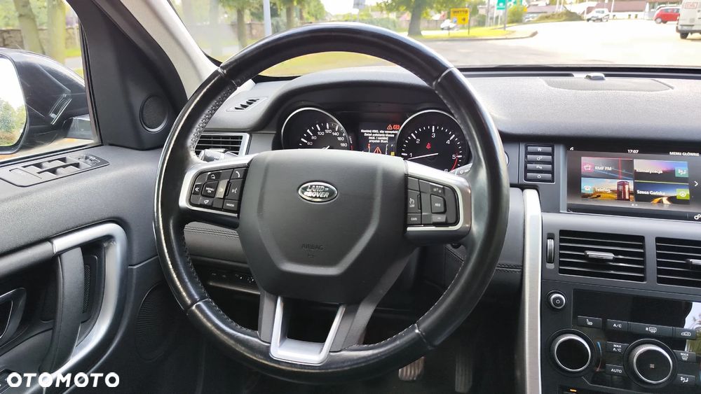 Land Rover Discovery Sport 2.0 TD4 HSE - 29