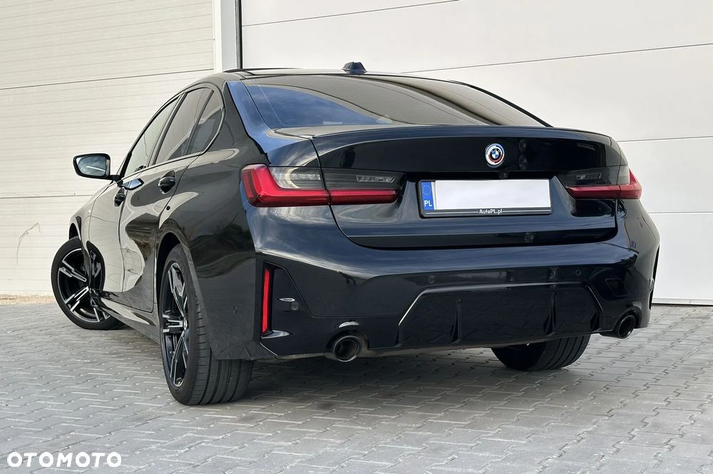 BMW Seria 3 318i M Sport - 3