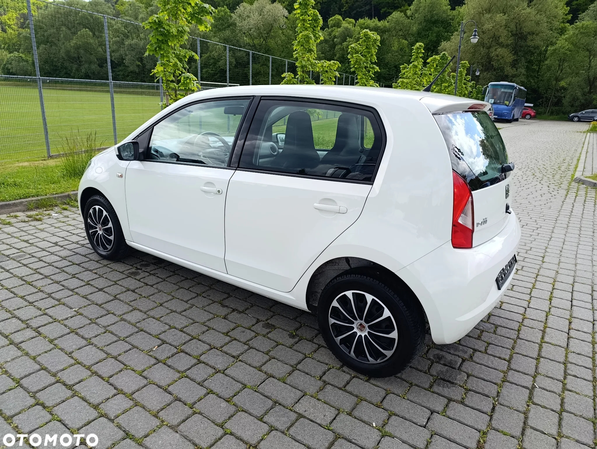 Seat Mii 1.0 Connect - 11