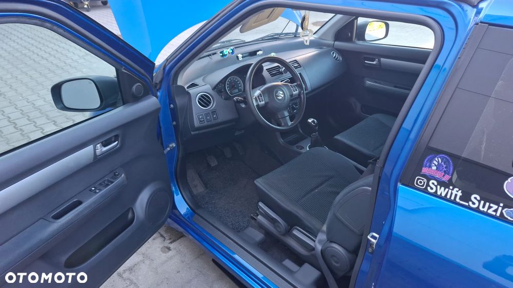 Suzuki Swift 1.5 GS - 6