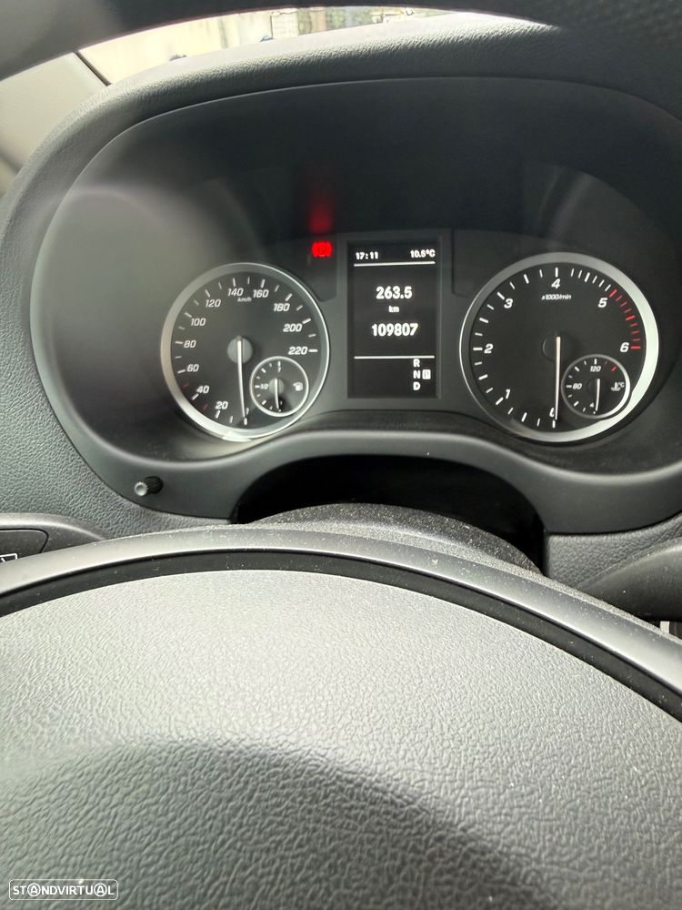 Mercedes-Benz Vito Misto Longa Aut. PRO - 3