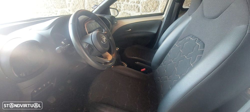 Toyota Aygo X 1.0 Envy - 8
