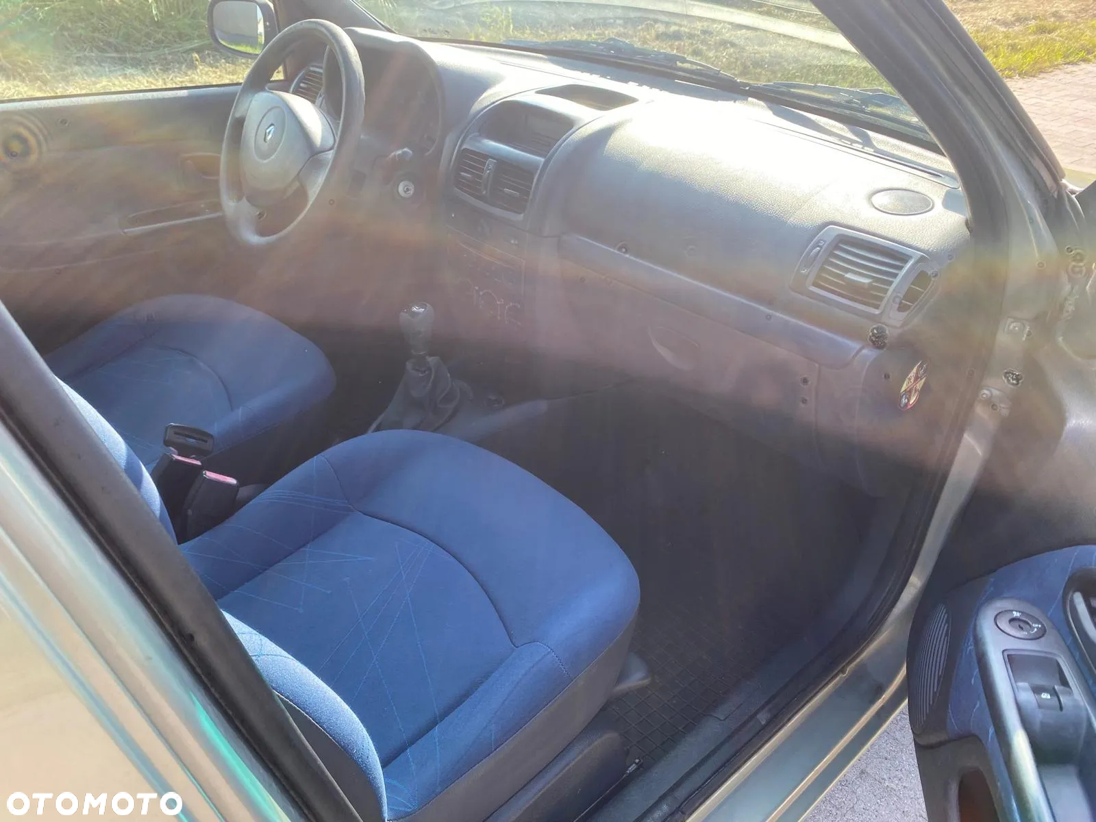 Renault Clio 1.2 16V 75 Dynamique - 8