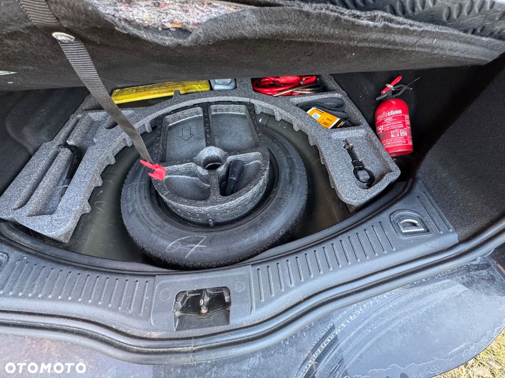 Ford Mondeo 2.0 TDCi Ambiente - 12