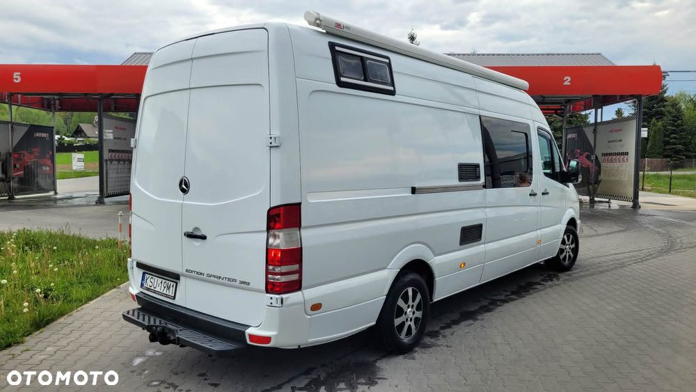 Mercedes-Benz Sprinter - 1