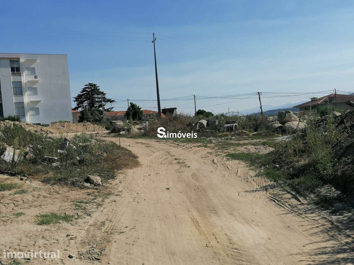 Terreno Rústico com 5.400m2 em Boelhe, Penafiel - Grande imagem: 3/9