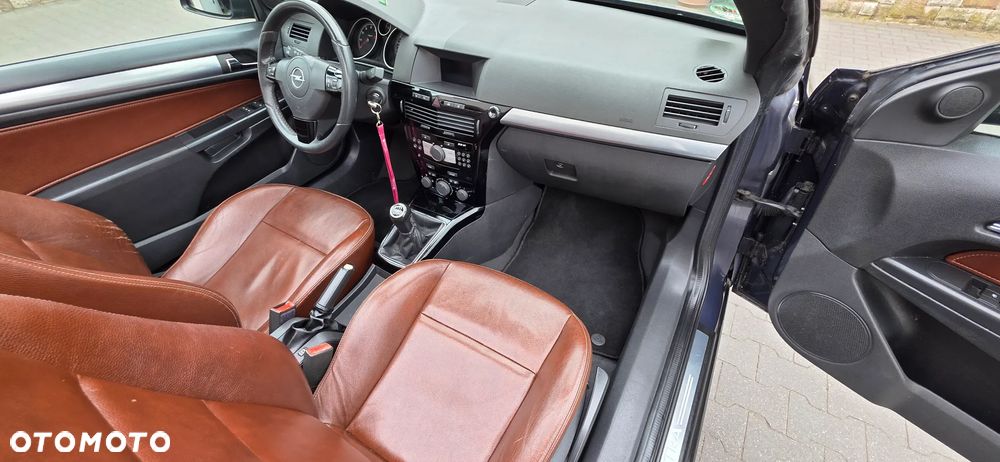 Opel Astra - 31