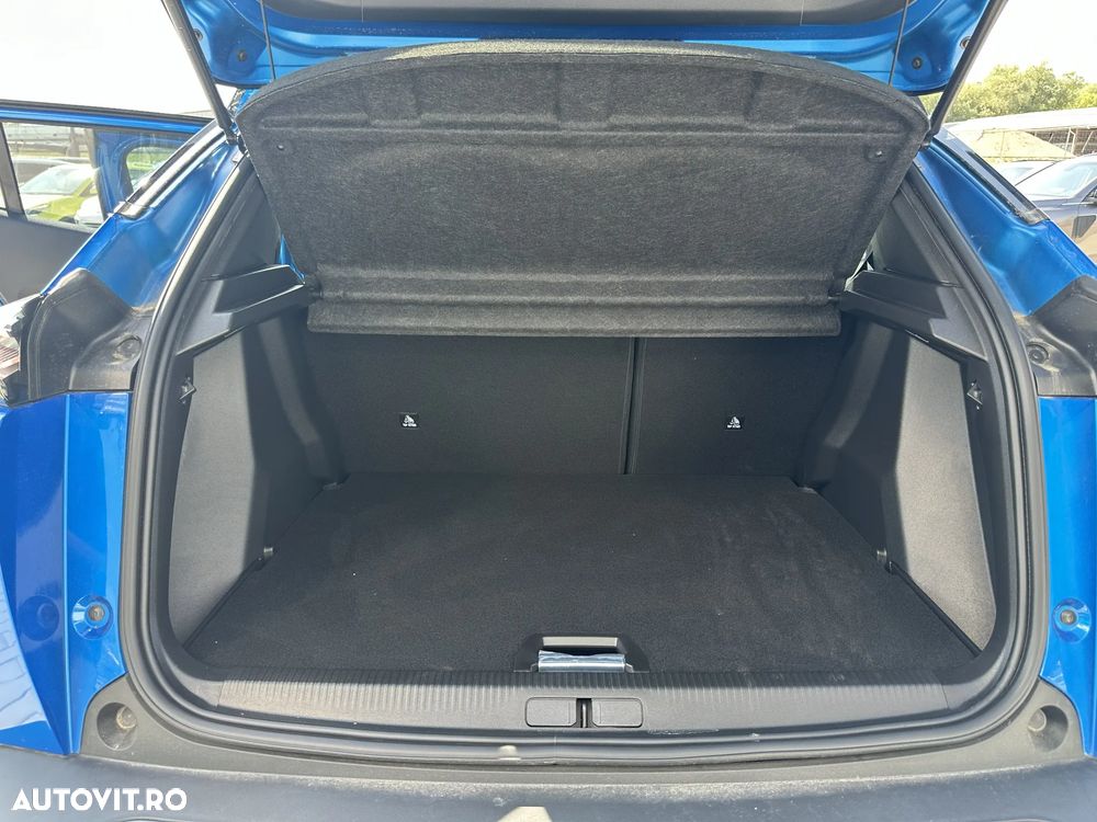 Peugeot 2008 1.2 PureTech EAT8 STT GT Pack - 17