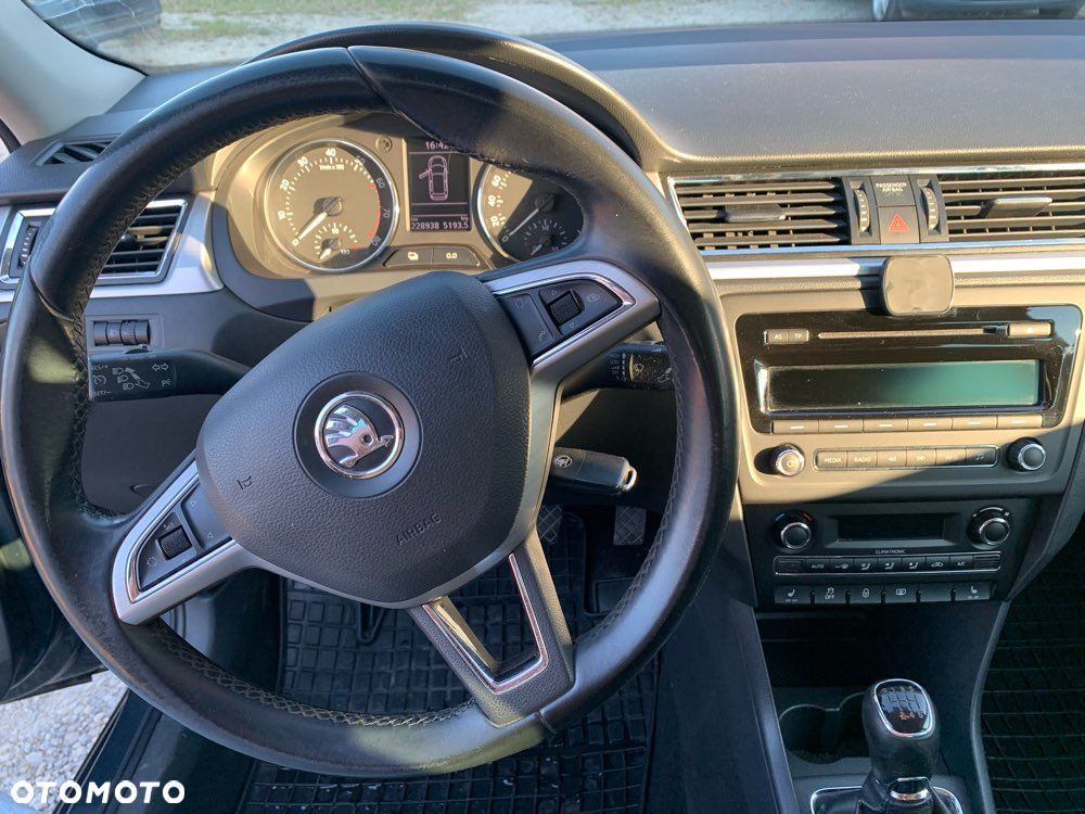 Skoda RAPID Spb 1.2 TSI Elegance - 6