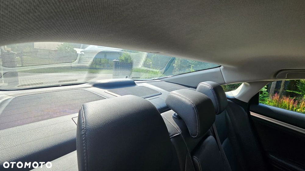 Honda Civic 1.5 T Executive CVT - 11