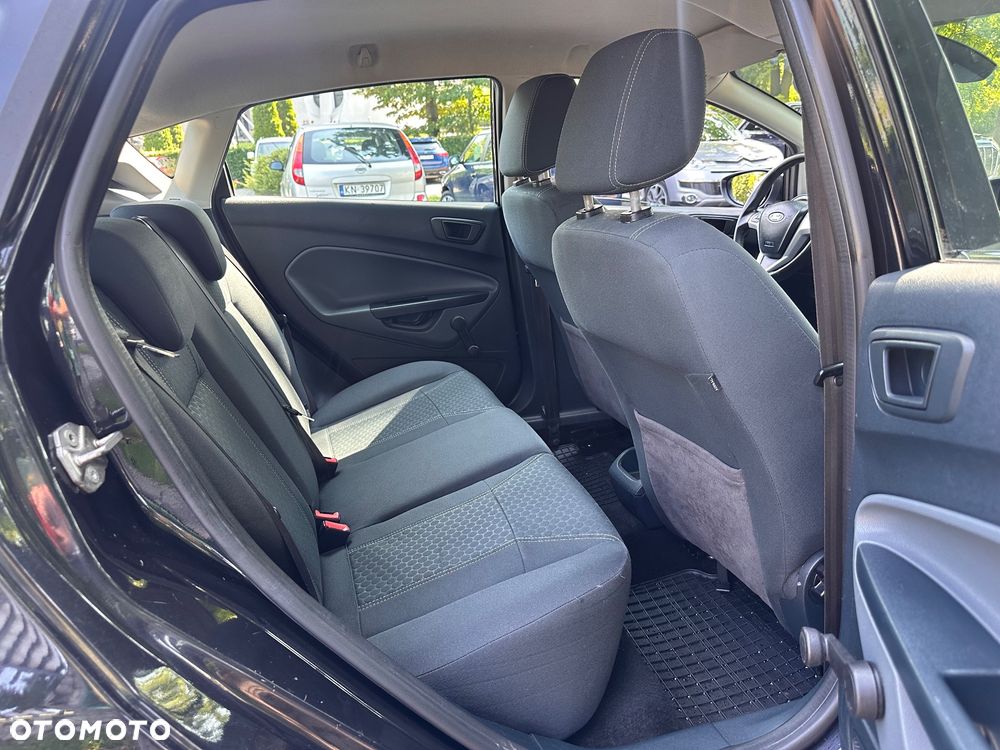 Ford Fiesta 1.25 Celebration - 7