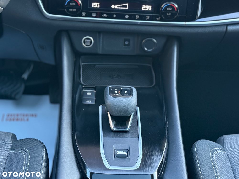 Nissan Qashqai 1.3 DIG-T MHEV Xtronic Tekna+ - 19