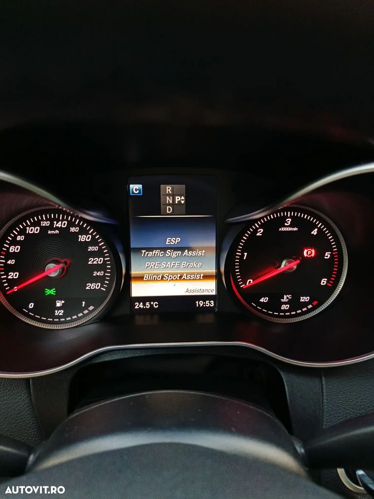 Mercedes-Benz C - 22