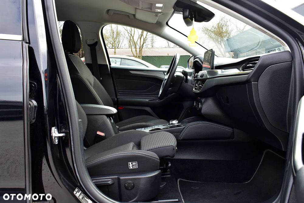 Ford Focus 2.0 TDCi Titanium ASS PowerShift - 8