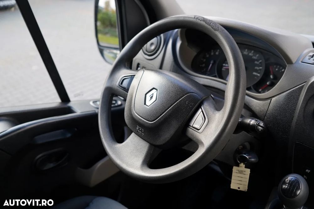 Renault MASTER / CUTIE DE VITEZE 4,5 m / MANUALĂ / DUBL - 26