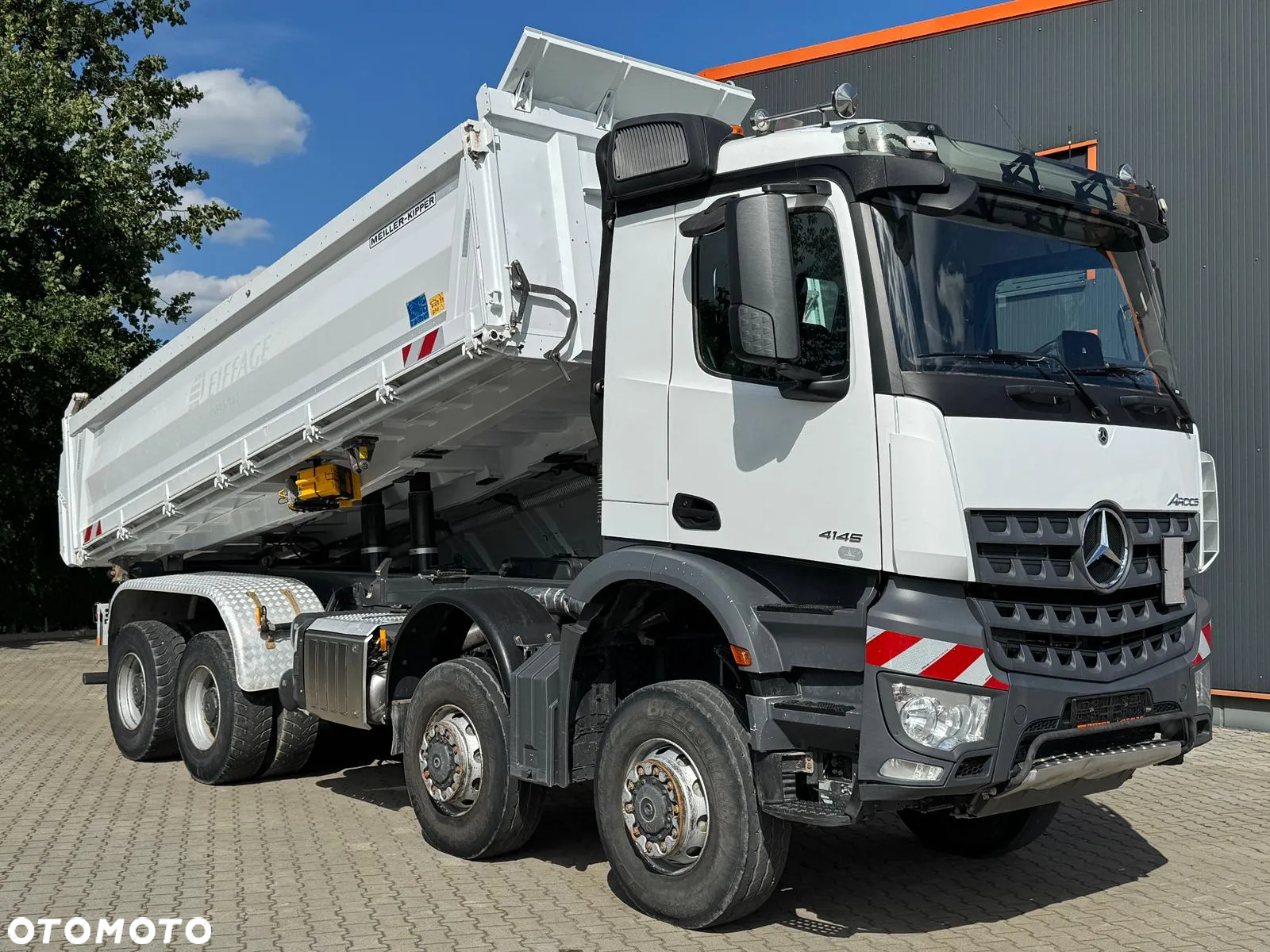 Mercedes-Benz AROCS 4145 8X8 EURO6 WYWROTKA TRÓJSTRONNA Z BORDATIKIEM - 9