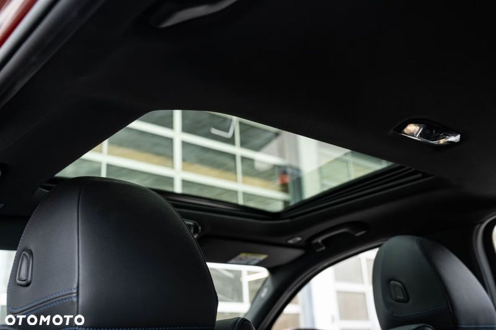 BMW Seria 3 330e xDrive - 31