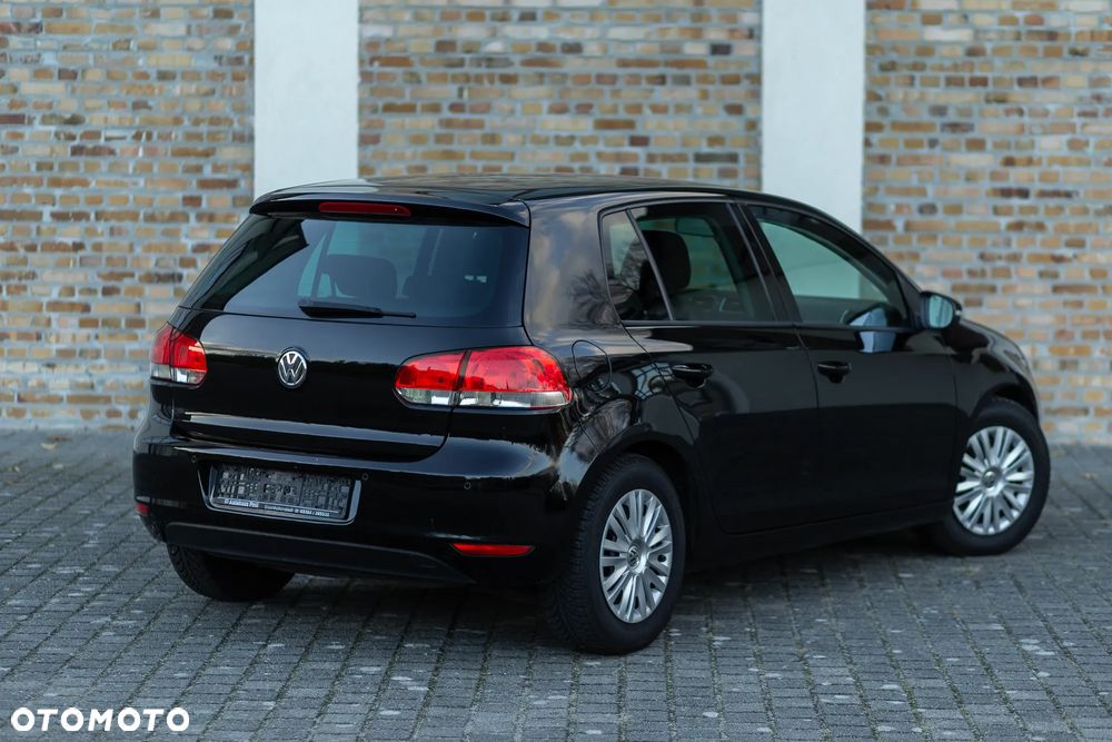 Volkswagen Golf VI 1.6 Comfortline - 22