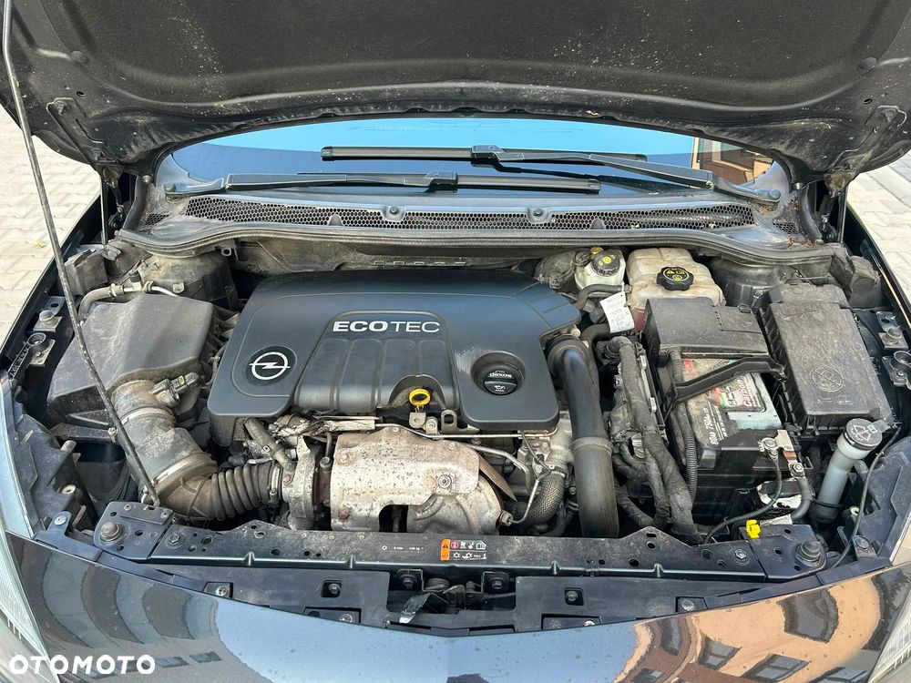 Opel Astra 1.6 CDTI Essentia - 18
