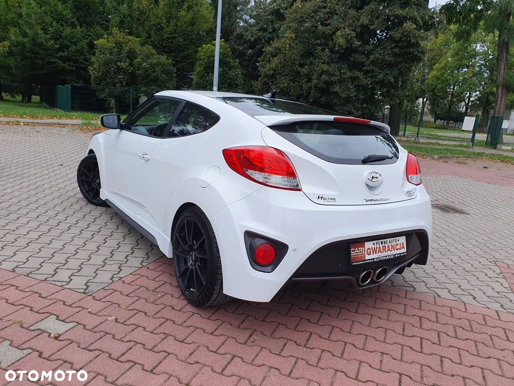 Hyundai Veloster 1.6 Turbo Premium - 23