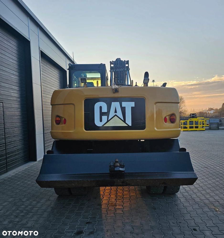 Caterpillar M313D - 4