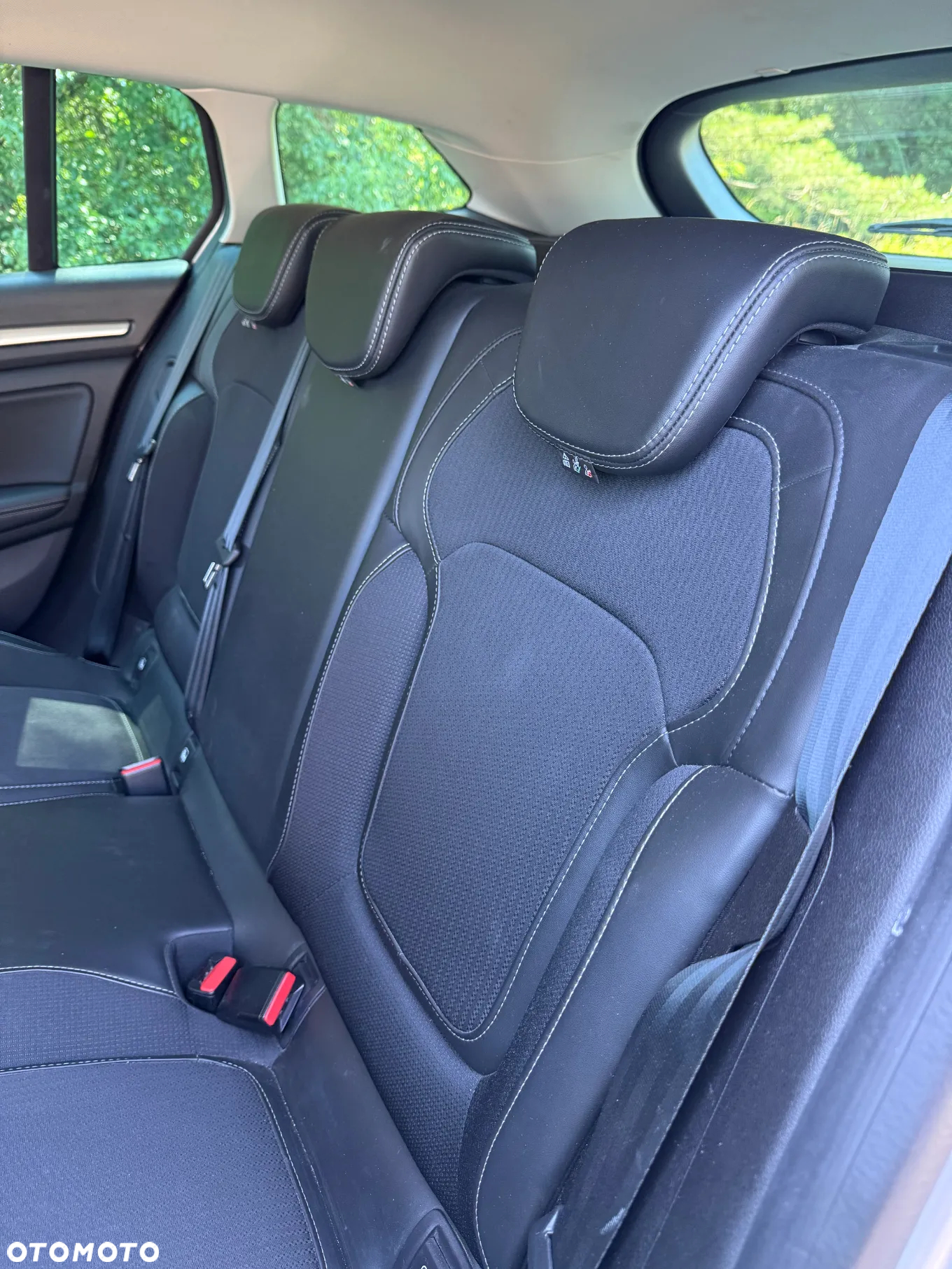 Renault Megane 1.5 Blue dCi Techno EDC - 9