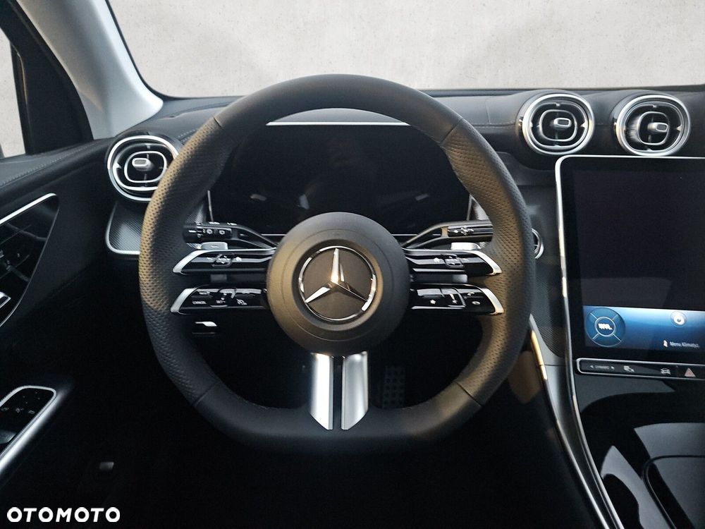 Mercedes-Benz GLC - 14