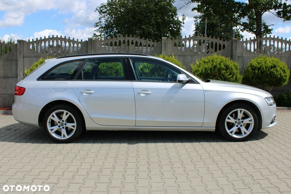Audi A4 Avant 2.0 TDI DPF Ambiente - 5