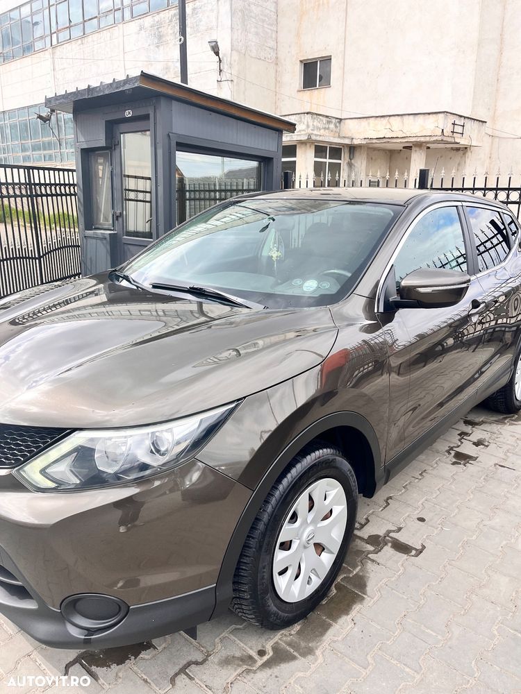 Nissan Qashqai 1.5 DCI N-Connecta - 1