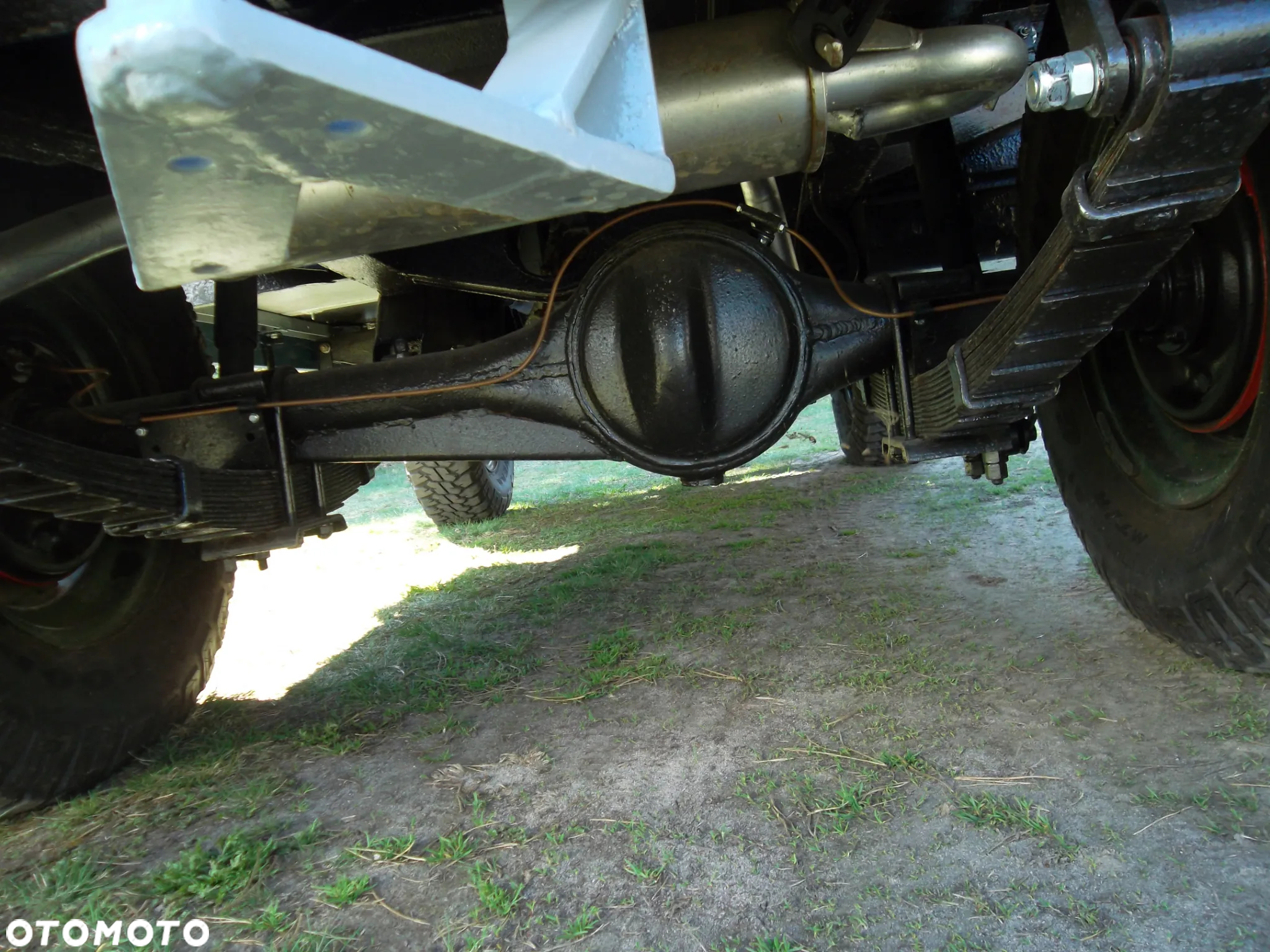 Land Rover Inny - 17