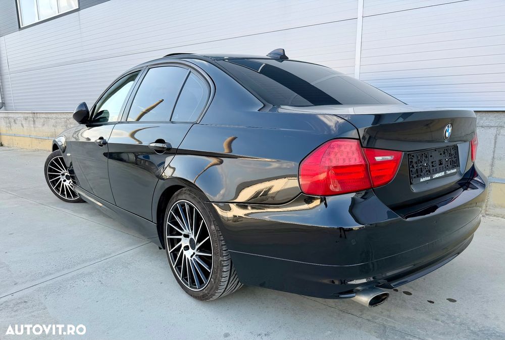 BMW Seria 3 320d DPF Aut. - 3