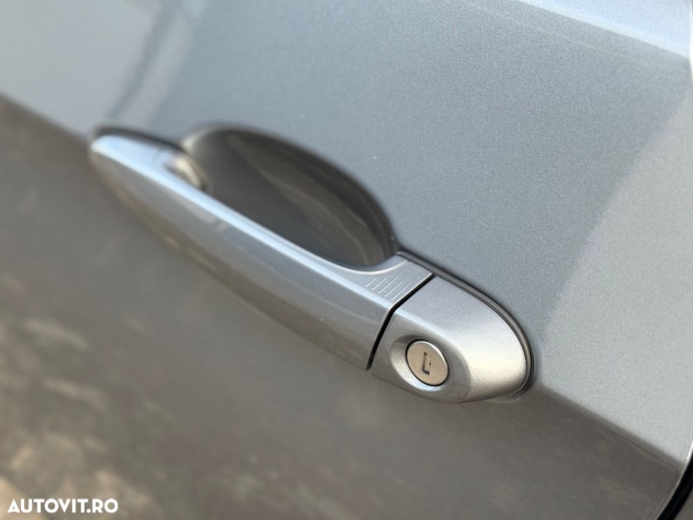 BMW Seria 3 320d DPF Aut. - 25