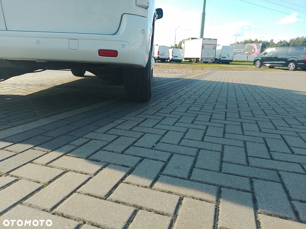 Toyota Proace Jumpy Expert Scudo Vivaro Automat L2H1 Maxi Izoterma Chłodnia 230V 3os 2Eupal - 24