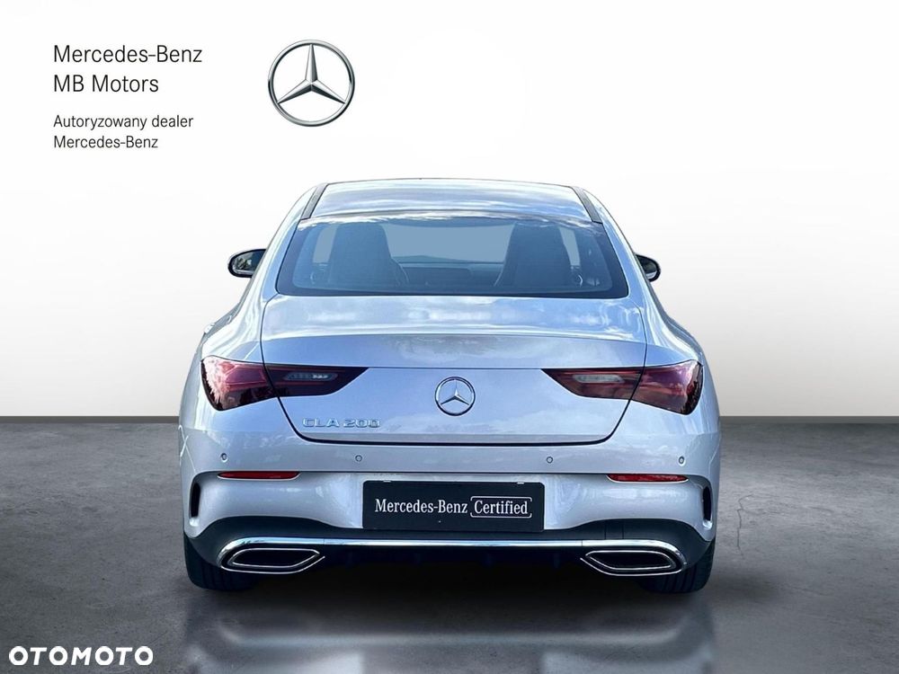 Mercedes-Benz CLA - 4