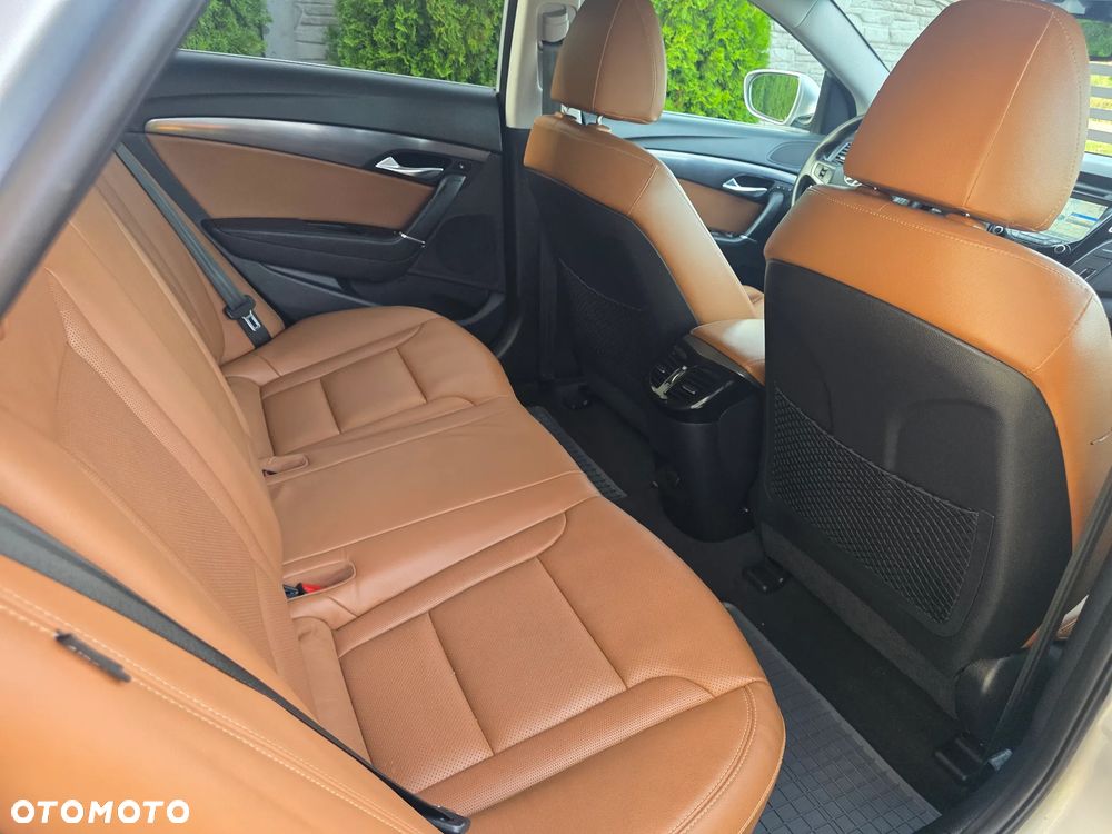 Hyundai i40 Kombi 2.0 Automatik Premium - 30