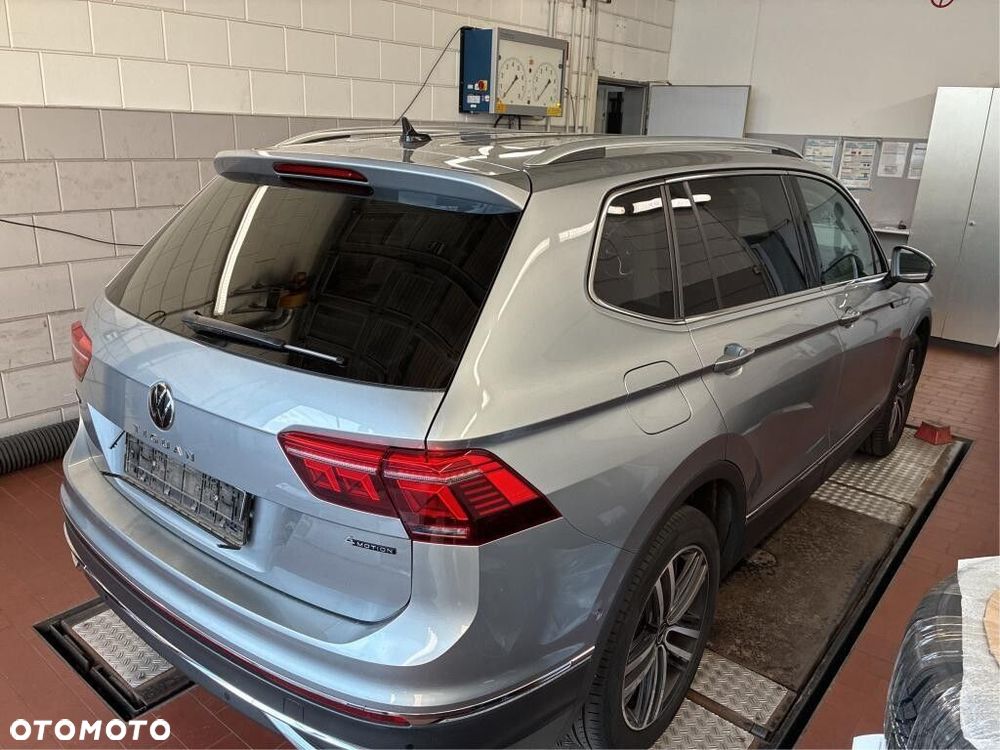 Volkswagen Tiguan Allspace - 4