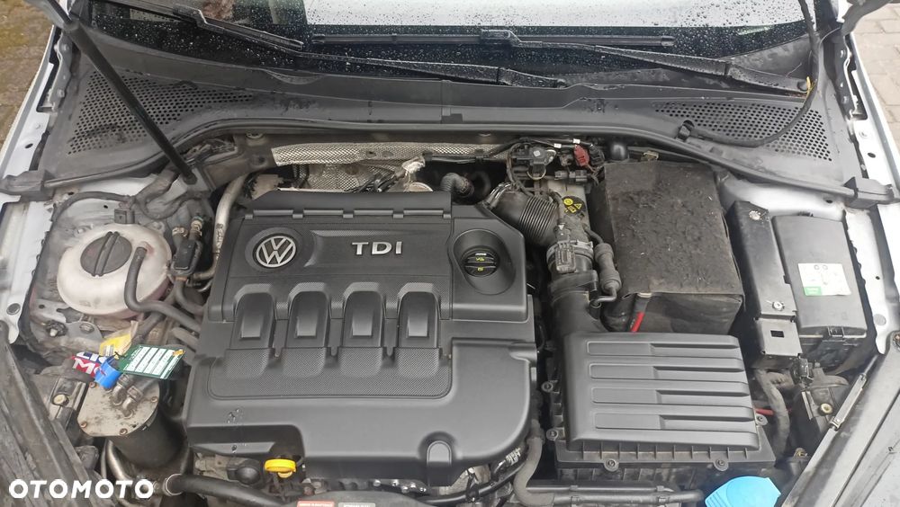 Volkswagen Golf 1.6 TDI BMT Trendline - 6